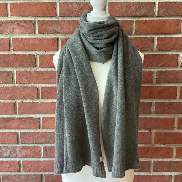 Junai New York Hand Dyed Italian Cashmere Wrap Shawl Unisex Scarf 19”x70” NWOT - Picture 2 of 10